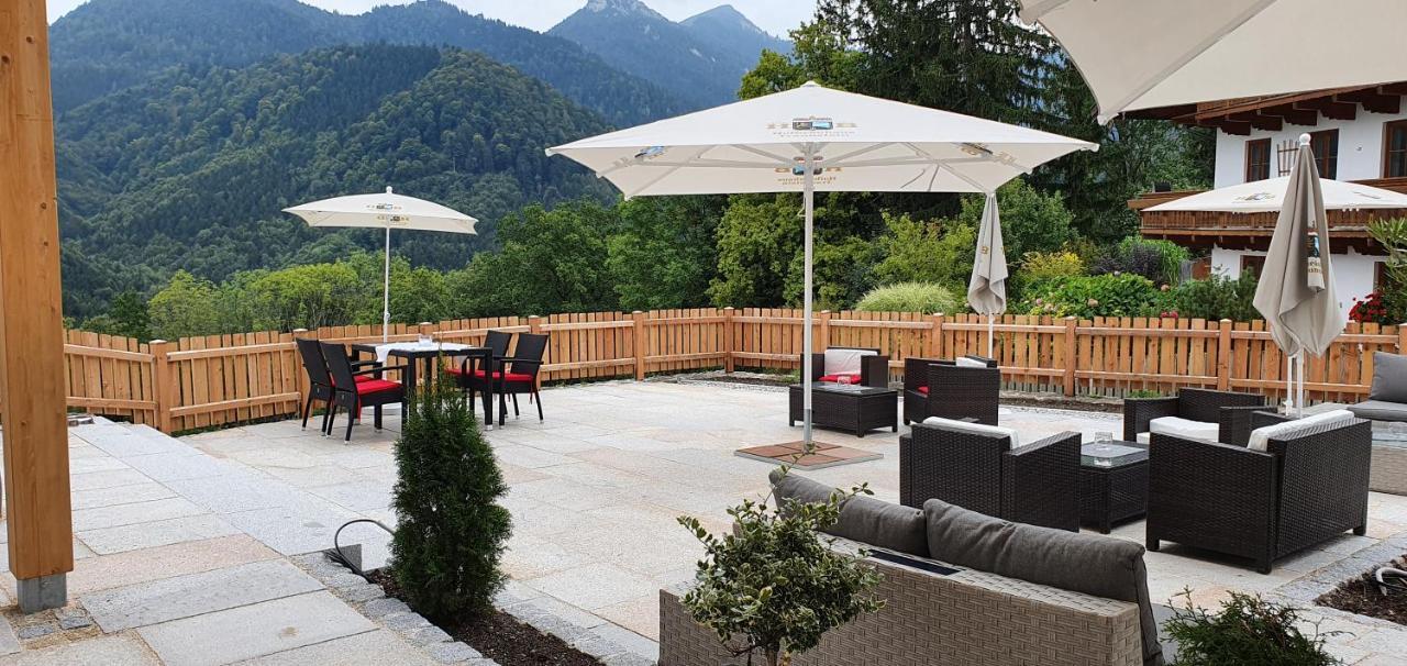 Berghotel & Chalets Adersberg Chiemgau Card Kostenfrei กราสเซา ภายนอก รูปภาพ