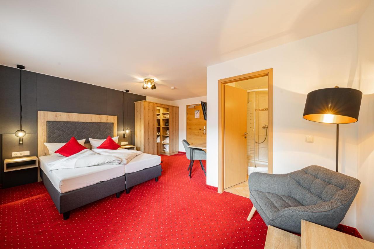 Berghotel & Chalets Adersberg Chiemgau Card Kostenfrei กราสเซา ภายนอก รูปภาพ